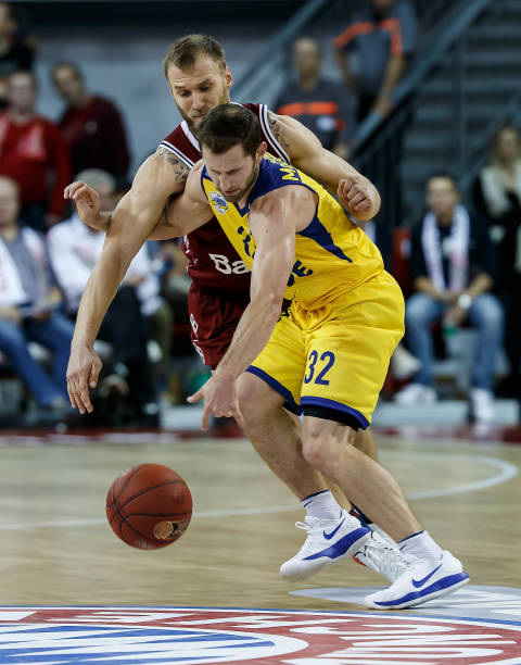 场证明自己 场证明自己