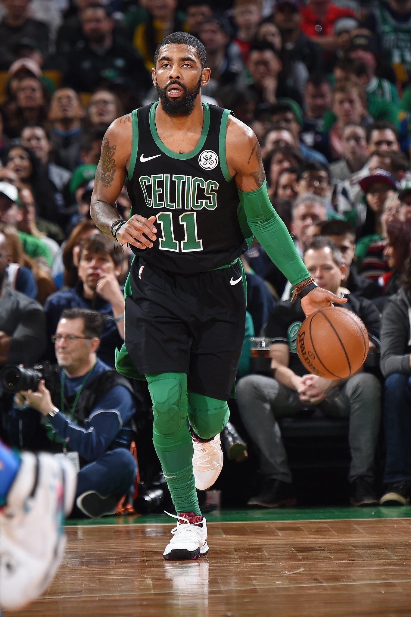 他在场上极 他在场上极