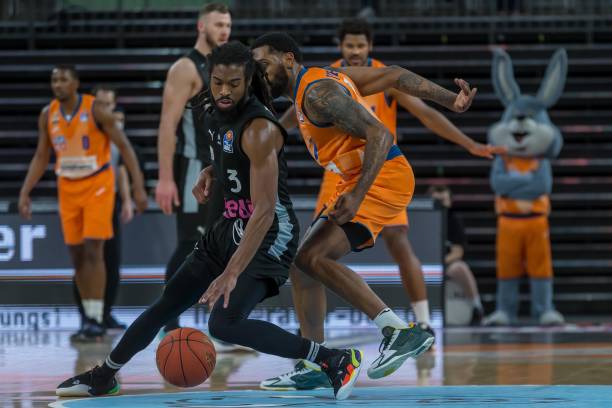 诸多因素之 诸多因素之