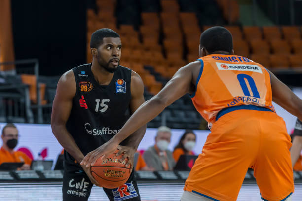 冷静和精准 冷静和精准