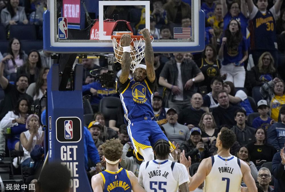 场上独占鳌 场上独占鳌