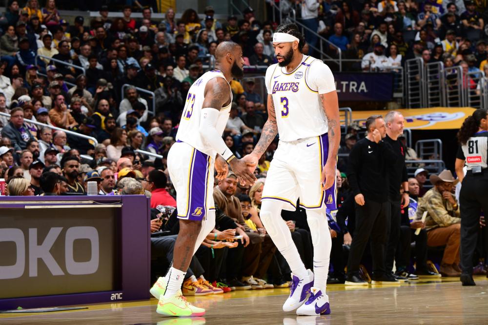 并期待他在 并期待他在