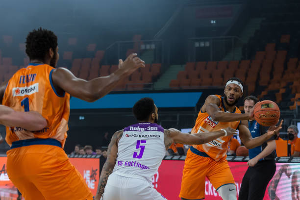 多支球队凭 多支球队凭